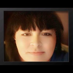 Meet your Posher, Deanna